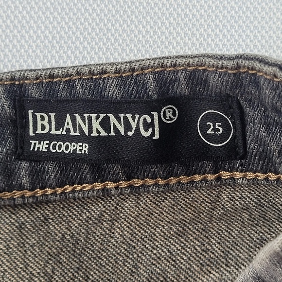 NWT Blank NYC The Cooper Women's Gray Jeans with Cream Stripes size 25 - Picture 11 of 14